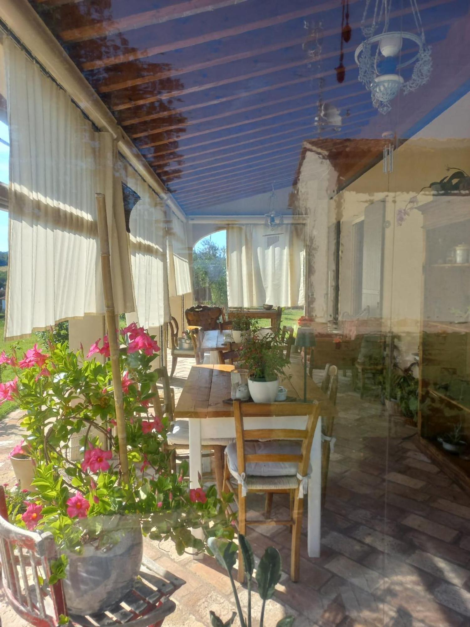 Beb Montefratta Bed & Breakfast Fratta Terme Luaran gambar
